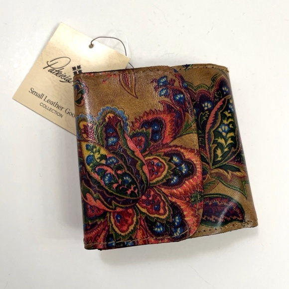 NWT Patricia Nash Astra Square Wallet – French Tapestry Distressed Leather Y - Picture 3 of 6